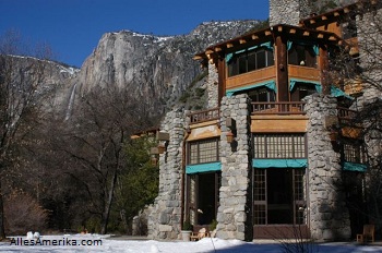 Ahwahnee Hotel in Yosemite