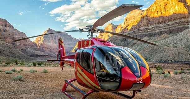 Helicopter in de Grand Canyon