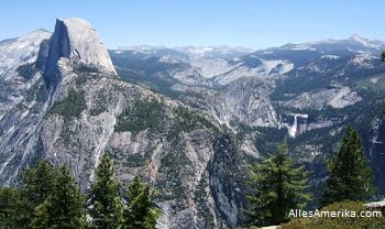 Glacier Point in Yosemite National Park