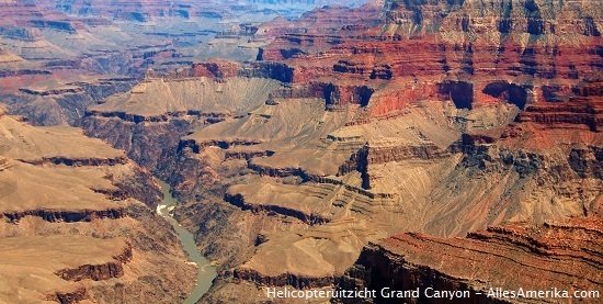 Helikopter uitzicht in de Grand Canyon