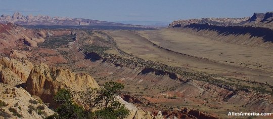 Waterpocket Fold in Capitol Reef National Park